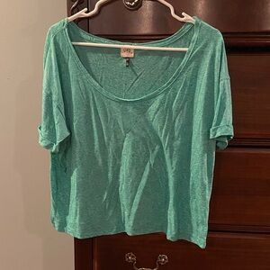C & S, size M, green
